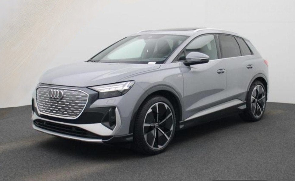 AAudi Q4 40 S-Competition | RS STOELEN | AR HUD | 360 CAM, Auto's, Automaat, Dealer onderhouden, Leder, Elektrisch