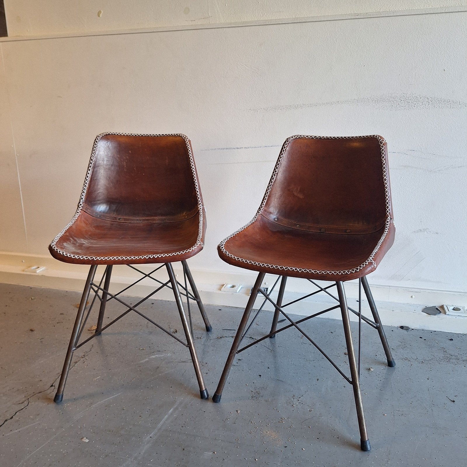 Set van 2 vintage leren eetkamerstoelen, Ophalen