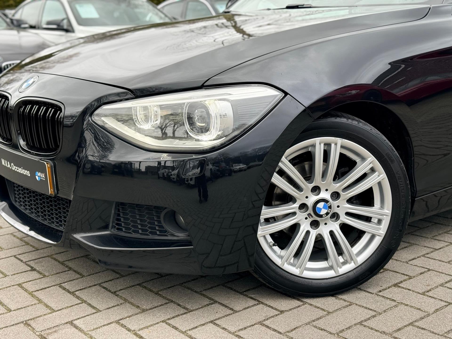 BMW 1-serie 116i Executive M Sport|Nieuwe Ketting + Klepseal, Auto's, 1-Serie, Gebruikt, 4 cilinders, Alcantara