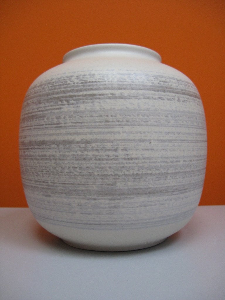retro vintage vaas bloempot VEB Haldensleben Germany 70s, Huis en Inrichting, Woonaccessoires | Vazen, Beige, 16 cm, Zo goed als nieuw