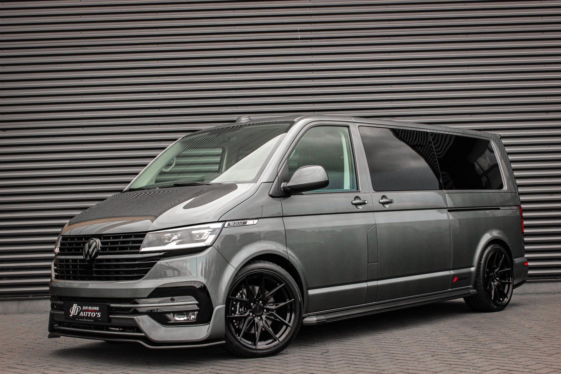 Volkswagen Transporter 2.0 TDI L2H1 150PK BULLI DC DUBBEL CA, Auto's, Bestelauto's, Dealer onderhouden, 4 cilinders, Volkswagen