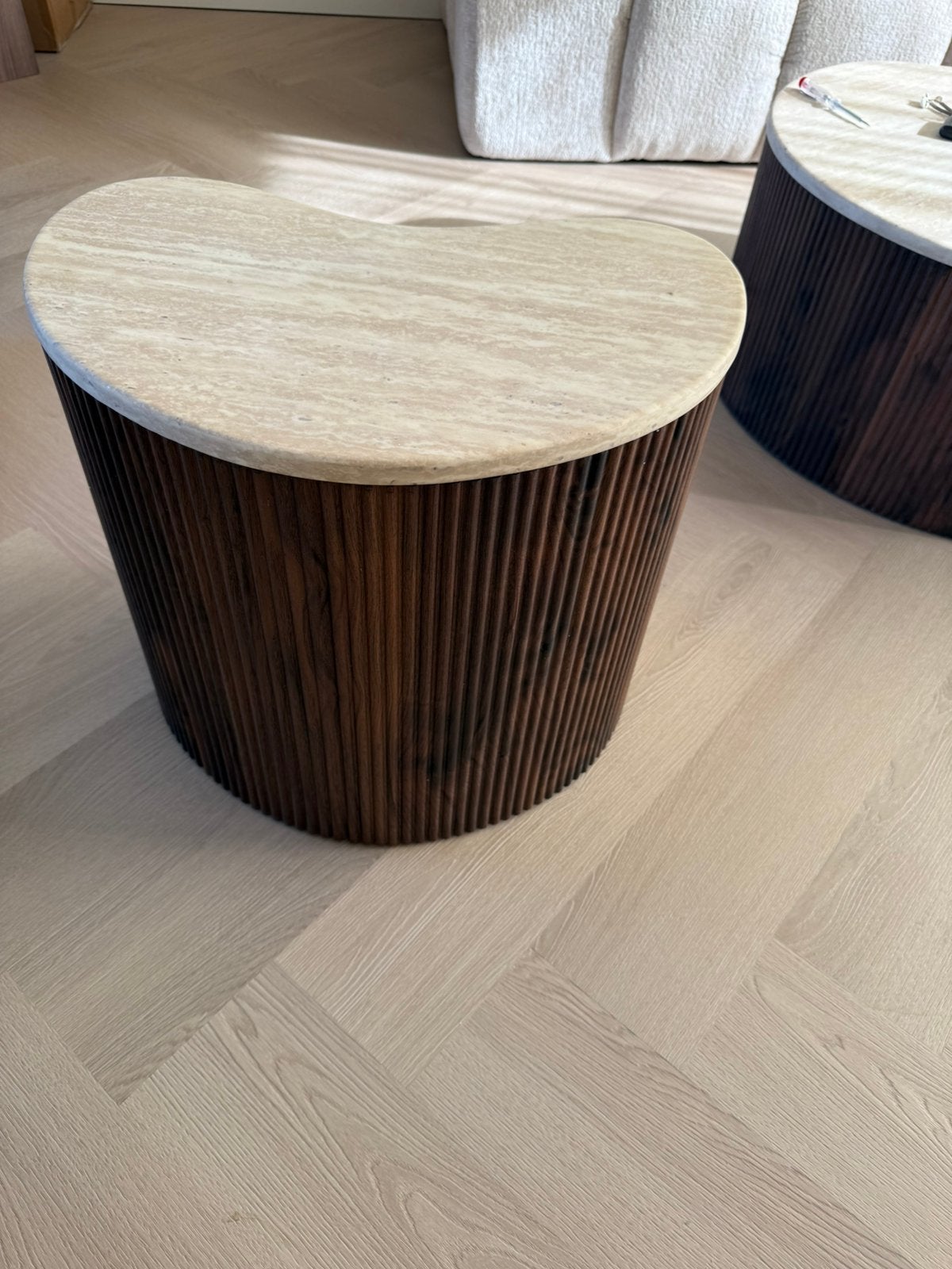 Bijzettafel salontafel walnoot travertin, Huis en Inrichting, Ophalen, Nieuw, 50 tot 100 cm, Overige vormen