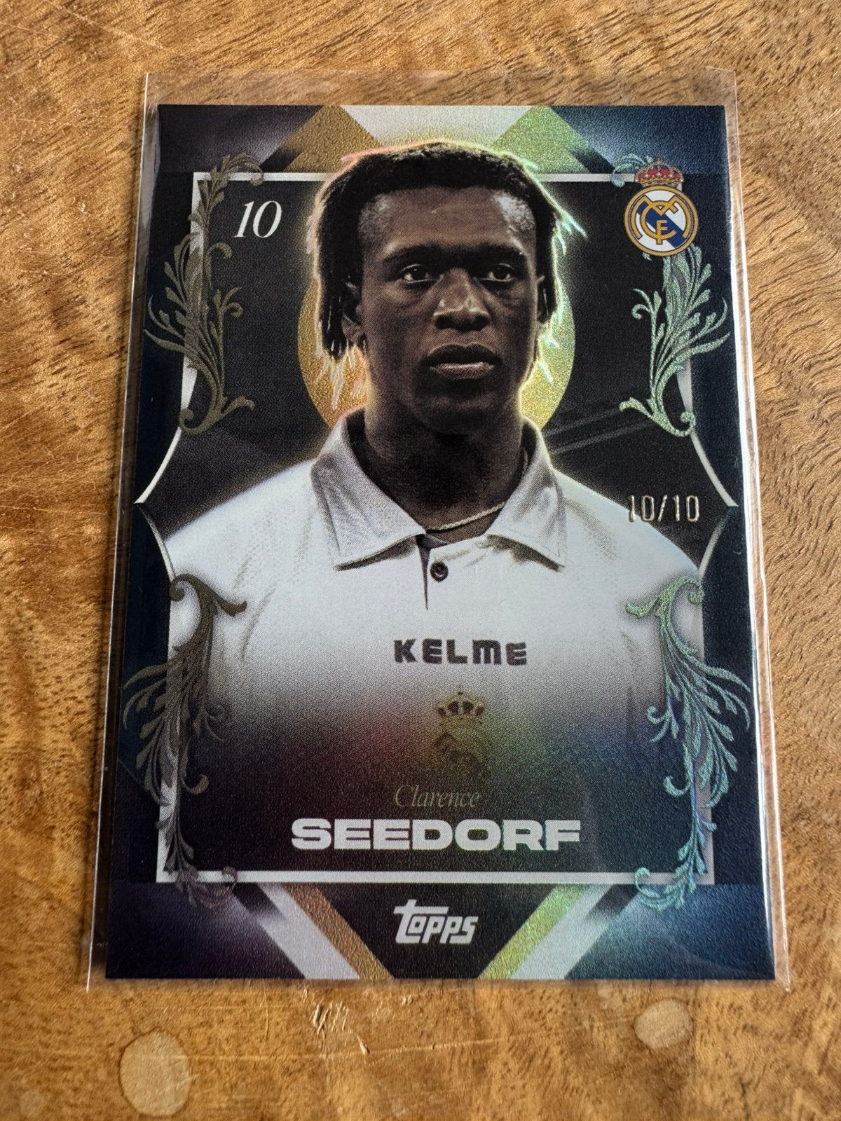Clarence Seedorf 10/10 Real Madrid Portrait Posers Topps, Ophalen of Verzenden, Zo goed als nieuw, Buitenlandse clubs, Poster, Plaatje of Sticker