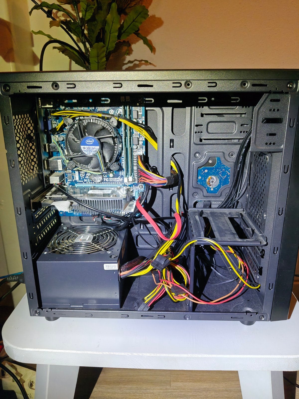 Desktop PC Intel i5, 8GB RAM, 500GB HDD, GT 210, Computers en Software, Ophalen, Gebruikt, HDD, 8 GB