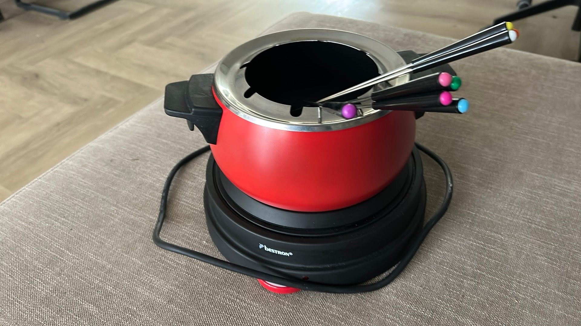 Fondue pan met vorken, Witgoed en Apparatuur, Ophalen of Verzenden, Zo goed als nieuw, Elektrisch, Fondueset
