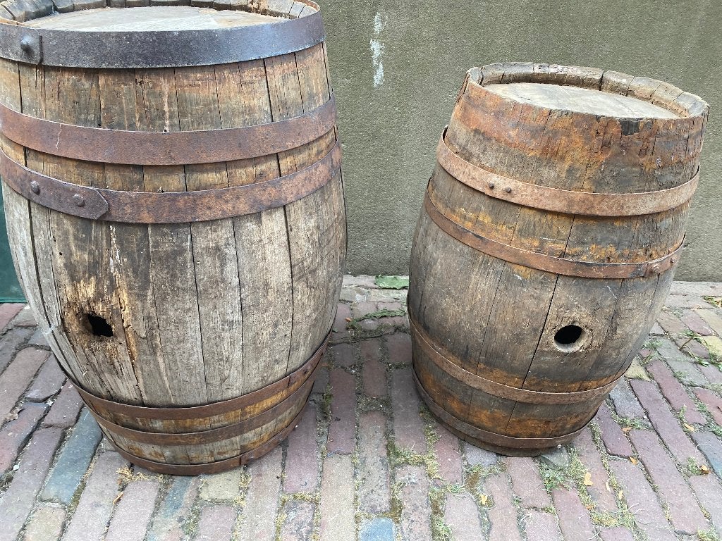 oude houten tonnen, Ophalen