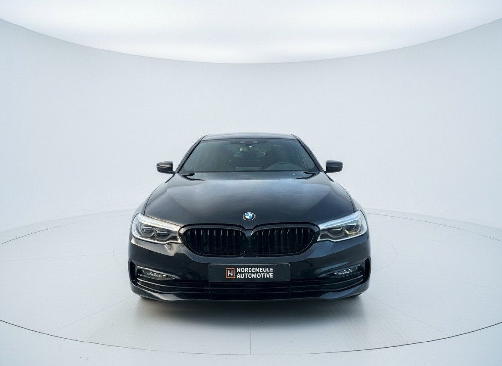 Bmw 5-SERIE 520D EDE HIGH EXE Sport Line, Xenon, Navi, Leder, Auto's, Automaat, Achterwielaandrijving, Euro 6, 2000 kg