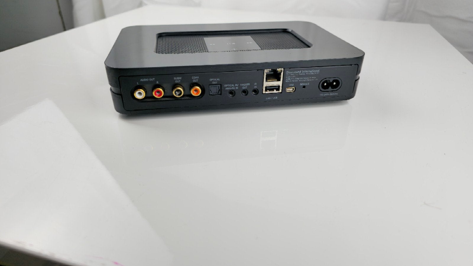 Bluesound Node 2i - Draadloze Muziekstreamer, Ophalen of Verzenden, Zo goed als nieuw, USB 2, Zonder harde schijf