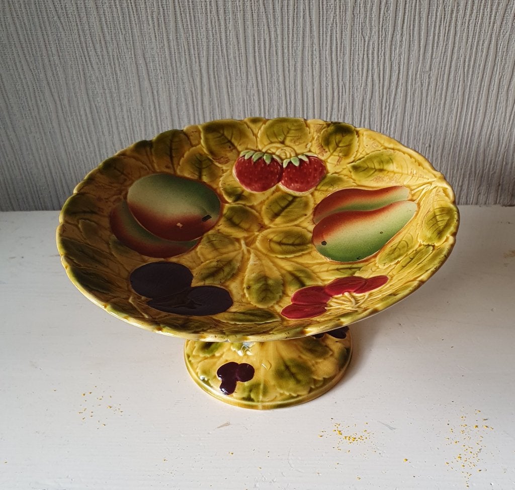 Sarreguemines fruitschotel op voet, majolica ca 1900, Ophalen of Verzenden