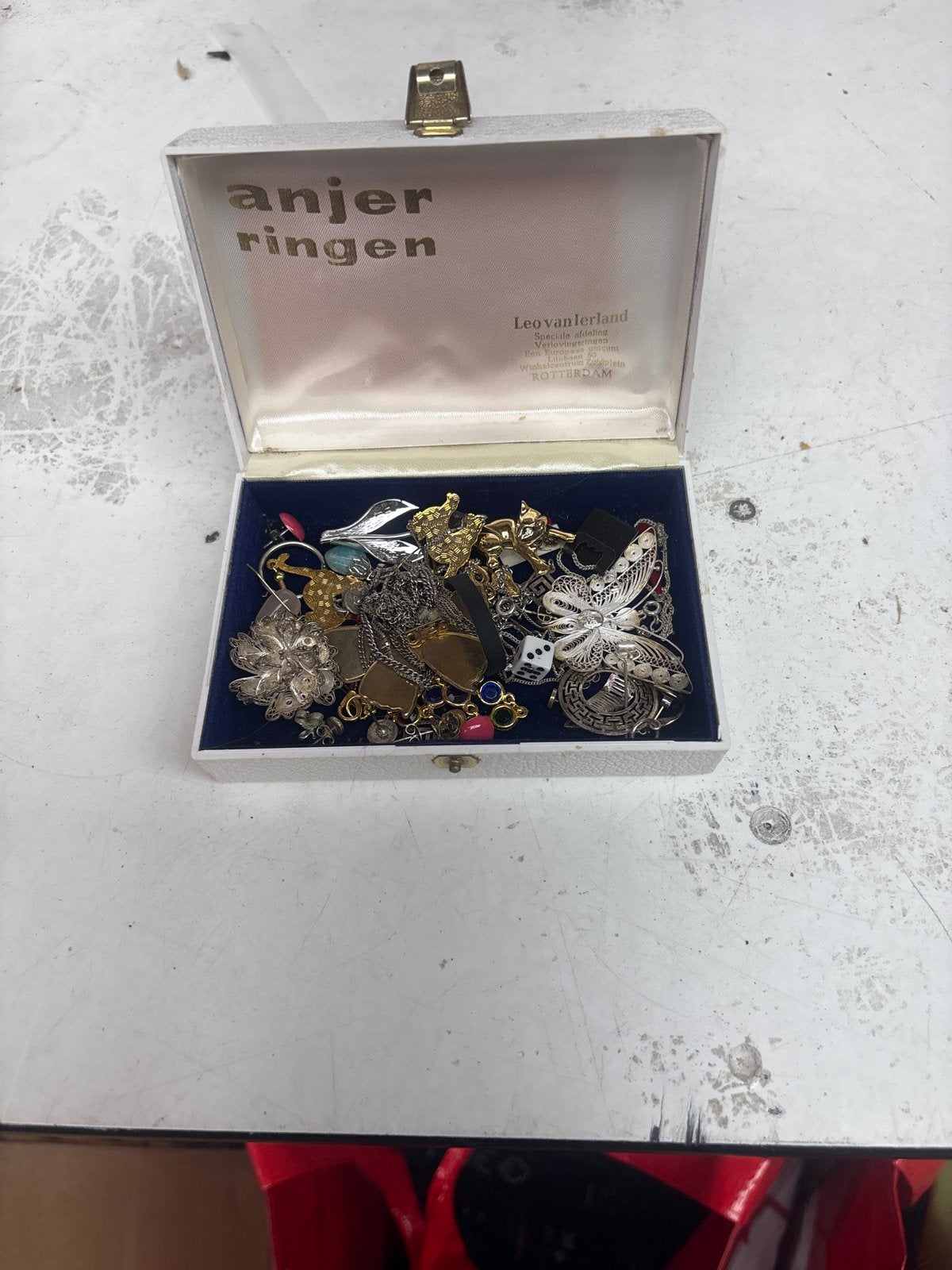 Vintage sieraden collectie in Anjer Ringen doosje, Sieraden, Tassen en Uiterlijk, F, Gebruikt, G, R