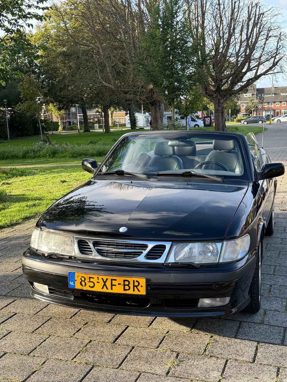 SAAB CABRIO 9-3 vraagprijs 2450,00, Auto's, Zwart, Cabriolet, Zwart, Leder