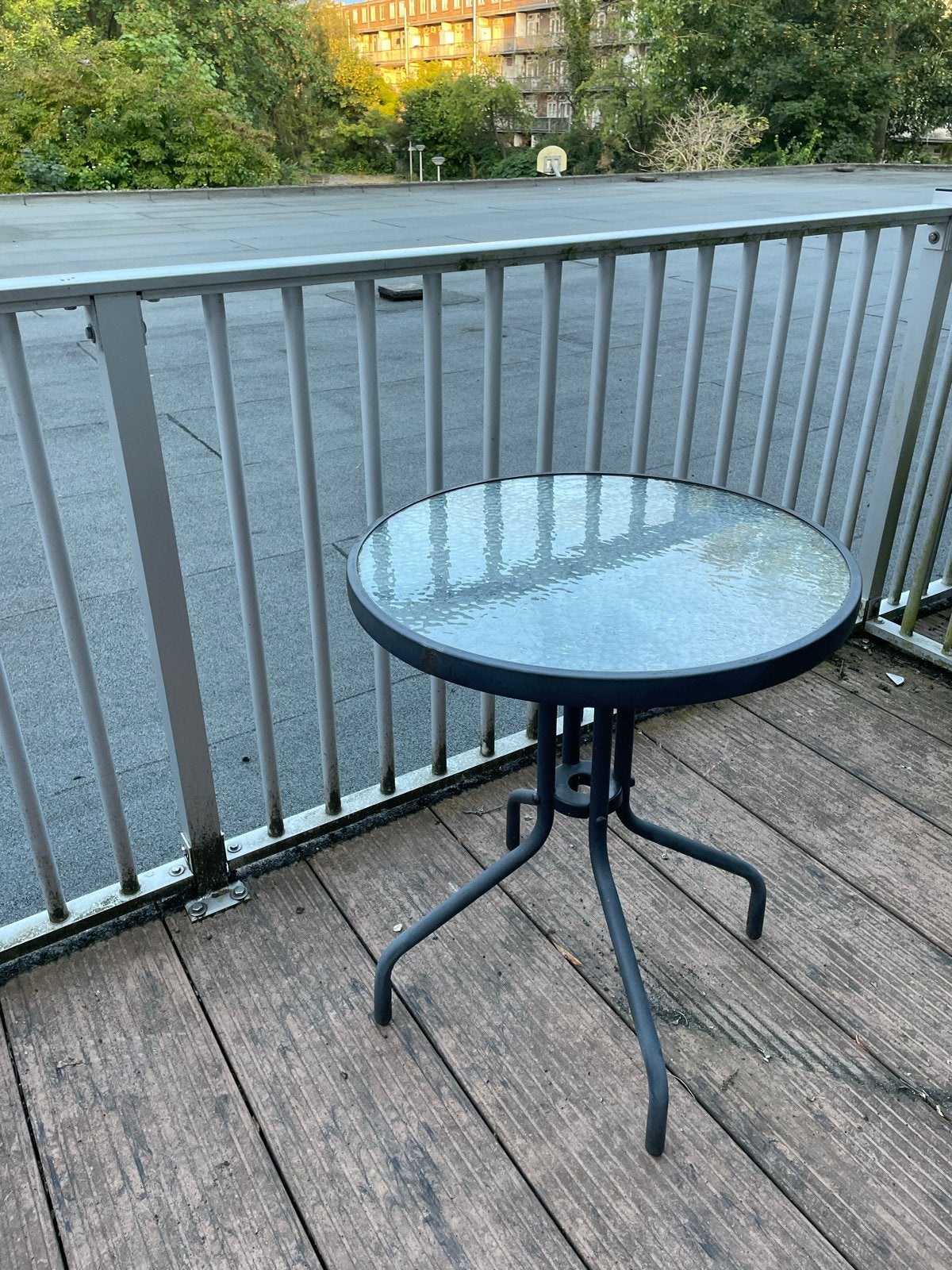 Ronde tuintafel met glazen blad - 60 cm, Ophalen, Gebruikt, Rond, Metaal