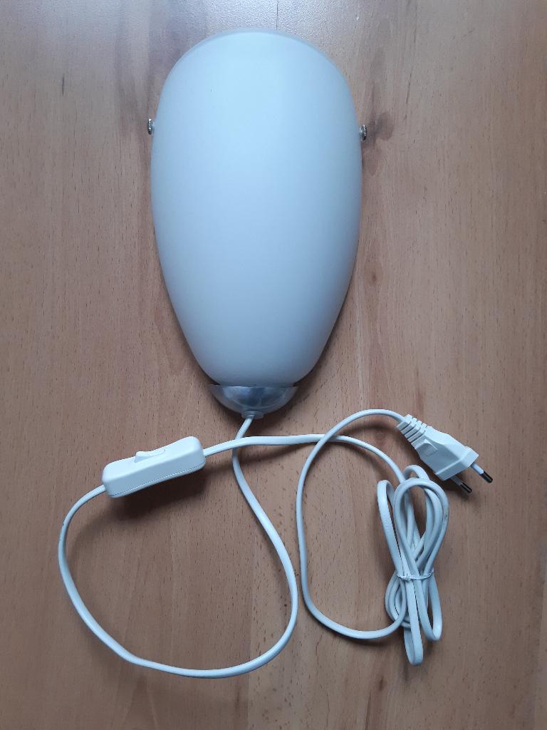 3x Wandlamp melkglas wit compleet met stekker en snoer., Ophalen of Verzenden, Zo goed als nieuw, Glas
