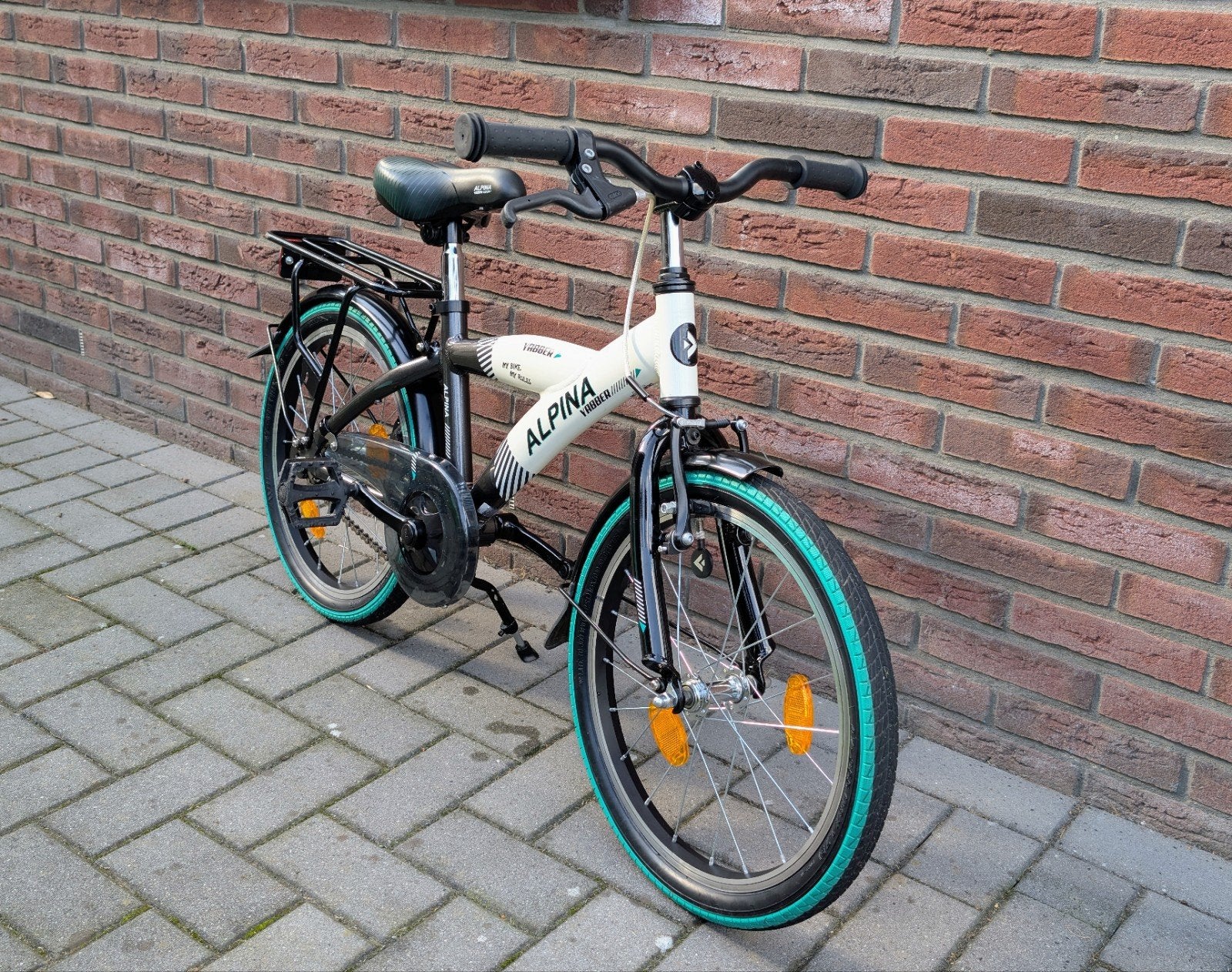 Foto 4 van Alpina Yabber 18 inch kinderfiets