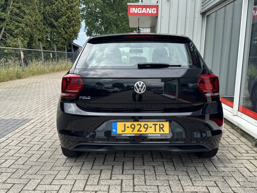 Volkswagen Polo 1.0 Comfortline | CRUISE | AIRCO | BTW | NAP, Auto's, Euro 6, Met garantie (alle), Zwart, Origineel Nederlands
