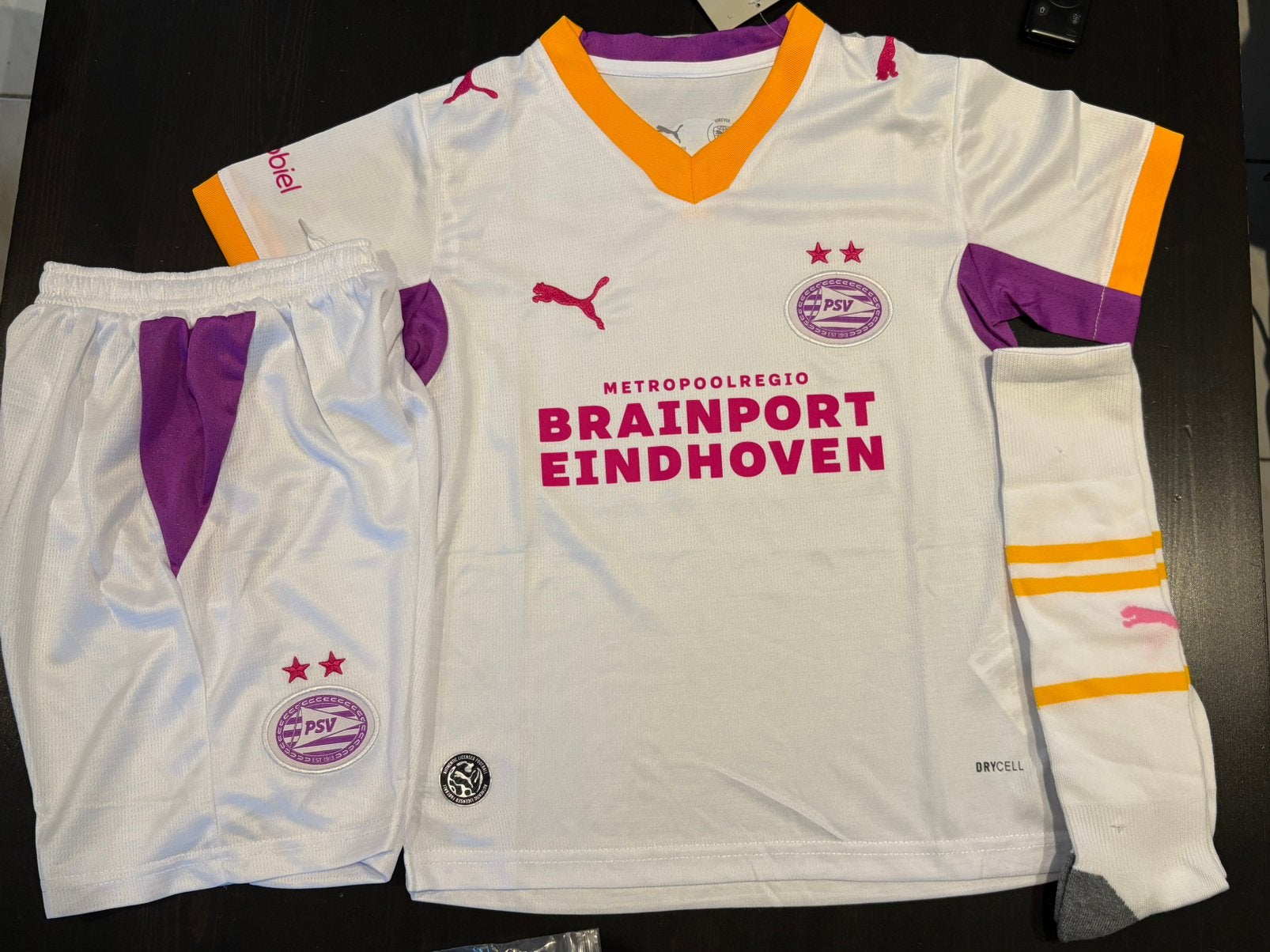 PSV UIT/3e Uit/thuis compleet kinder tenue, Maat XS of kleiner, Ophalen of Verzenden, Zo goed als nieuw, Shirt