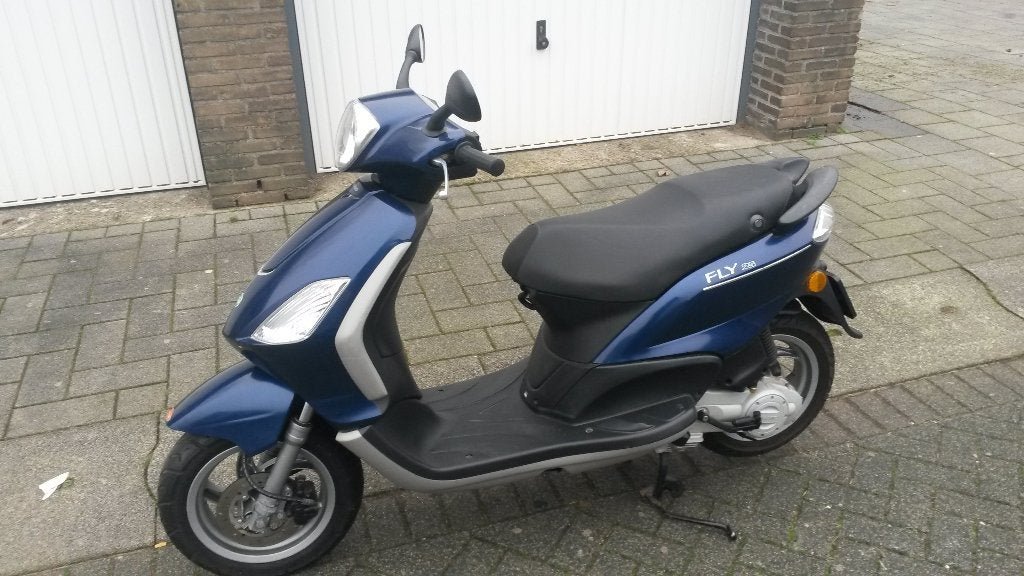 piaggio fly 2012 9000km, inruil mogelijk, Gebruikt, Ophalen of Verzenden, Fly, Benzine