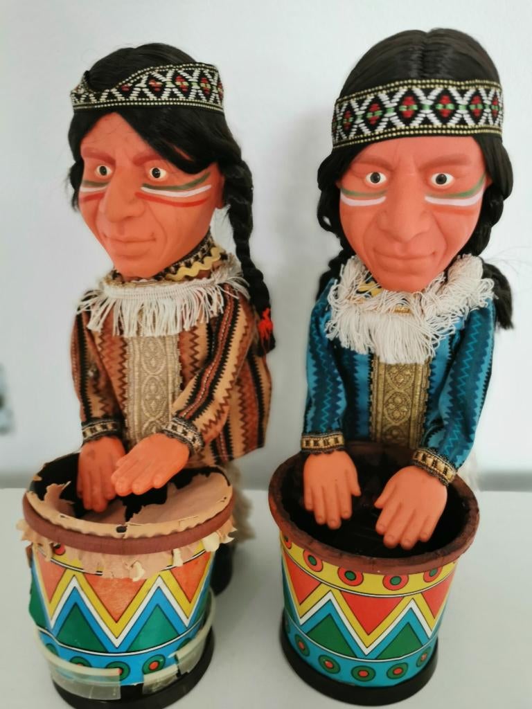 2 vintage drummende indianen poppen, Ophalen of Verzenden