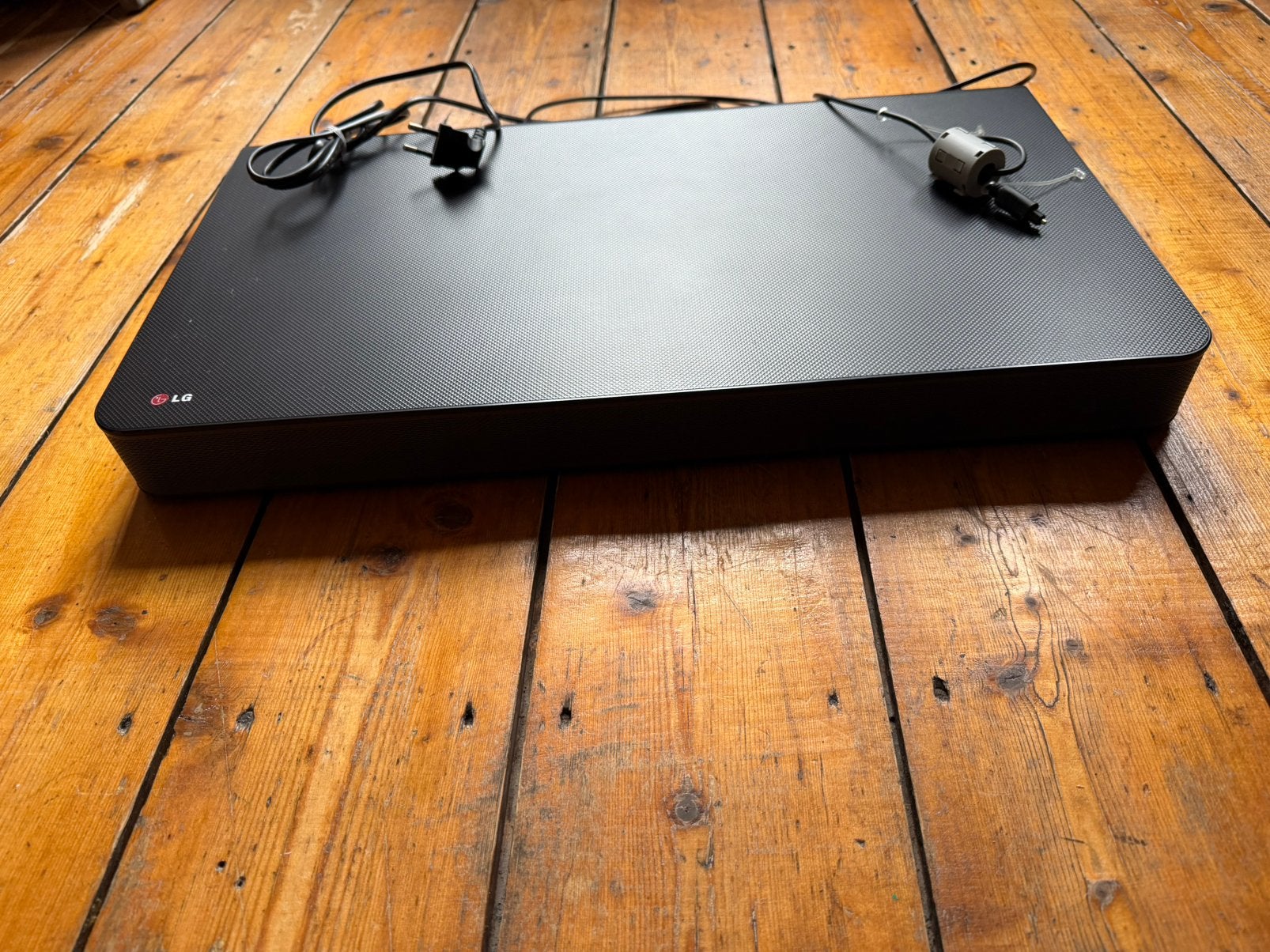 Soundbar LG SoundPlate 240, Ophalen of Verzenden, Bluetooth, Gebruikt