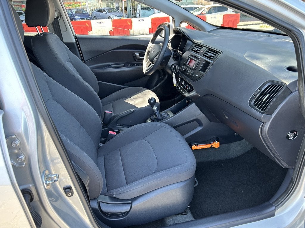 Kia Rio 1.2 CVVT Plus Pack 5 deurs airco keurige auto, Euro 5, Zwart, 4 cilinders, Origineel Nederlands