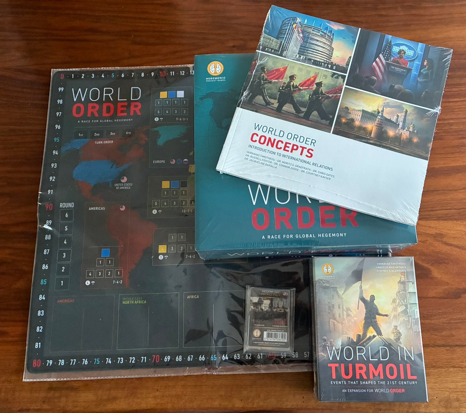 World Order Kickstarter edition, Ophalen of Verzenden, Nieuw
