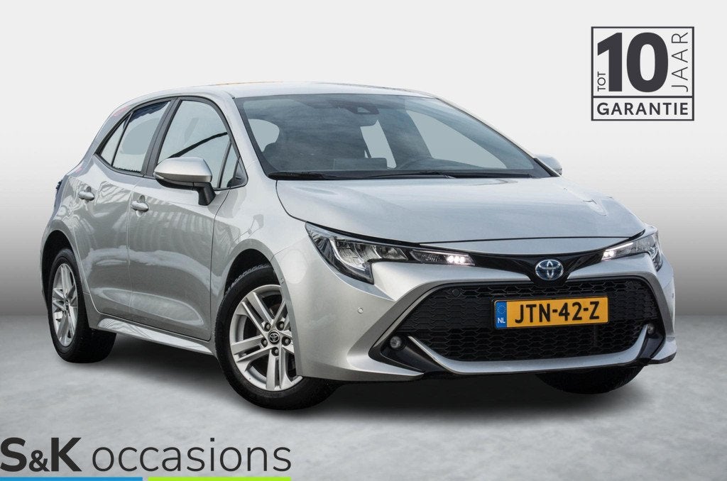 Toyota Corolla Hybrid 140 Business