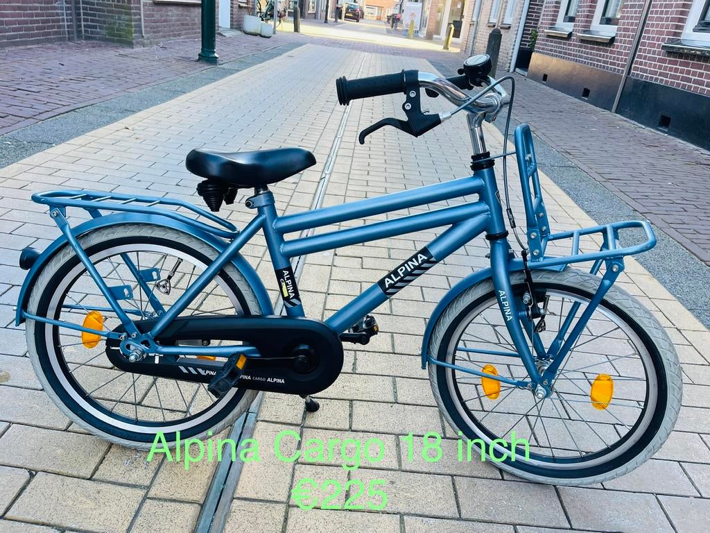 16 en 18 inch meisjesfietsen en Jongensfietsen/ kinderfiets, Ophalen of Verzenden, Zo goed als nieuw, 16 tot 20 inch, Zijwieltjes