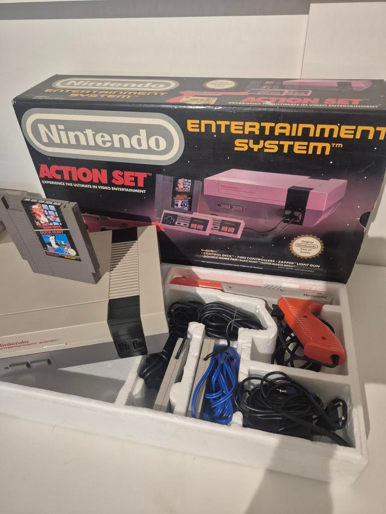 Nintendo Entertainment System compleet CIB, Spelcomputers en Games, Spelcomputers | Nintendo NES, Ophalen of Verzenden, Gebruikt