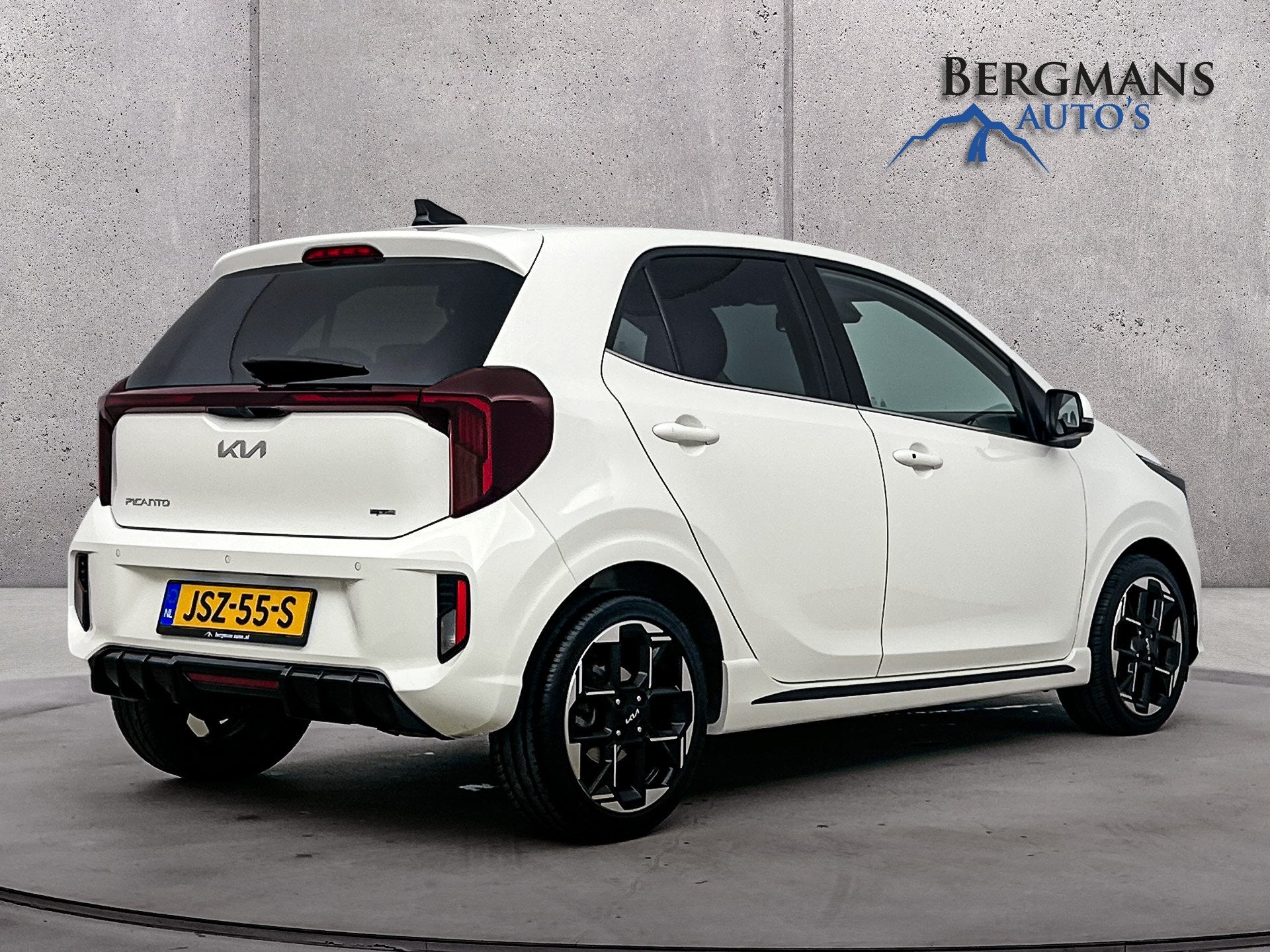 Kia Picanto 1.0 DPI GT-line // STUUR EN STOEL VERWARMING //, Voorwielaandrijving, Gebruikt, 4 stoelen, Wit