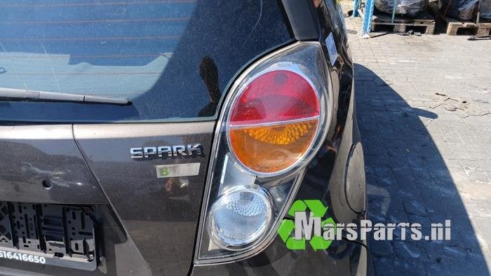Achterlicht rechts van een Chevrolet Spark, Gebruikt, -, Ophalen of Verzenden, -