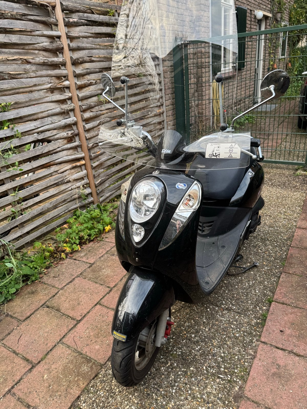 Sym Mio Scooter, Ophalen, Gebruikt, Benzine, SYM