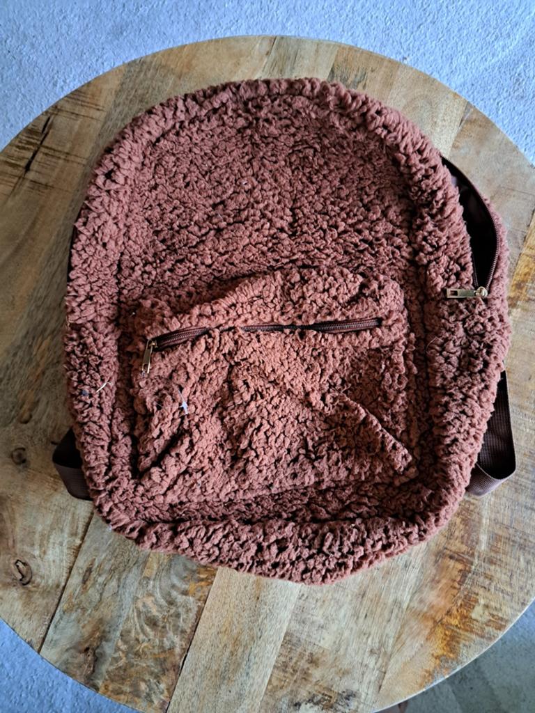 Teddy rugzak bruin - zachte en stijlvolle tas, Overige merken, 25 tot 40 cm, Ophalen of Verzenden, Zo goed als nieuw