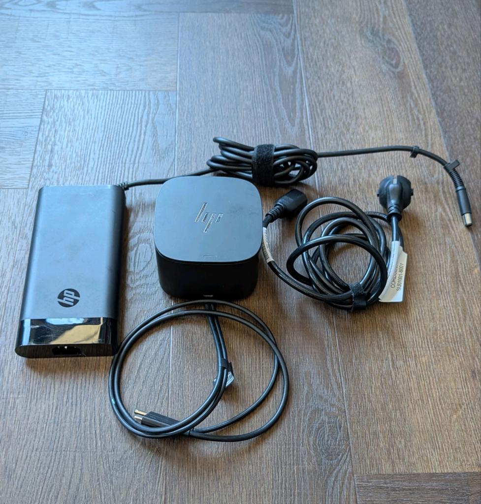 HP Thunderbolt G2 Docking Station met 230W adapter, Ophalen of Verzenden, Zo goed als nieuw