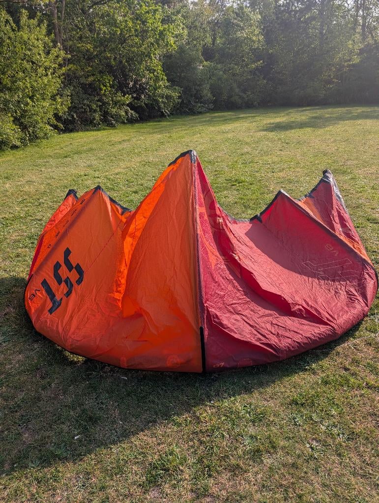 Slingshot SST V6 kite 7m, Watersport en Boten, Kitesurfen, Ophalen, Gebruikt, Geen board, Kite