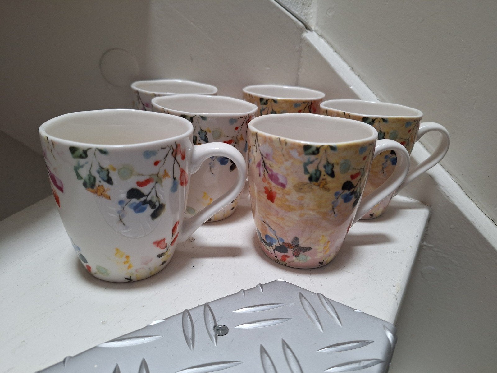 6 Nieuwe Ter Steege Sharon Mokken met Bloemenprint, Ophalen of Verzenden, Zo goed als nieuw, Porselein, Kop(pen) en/of Schotel(s)