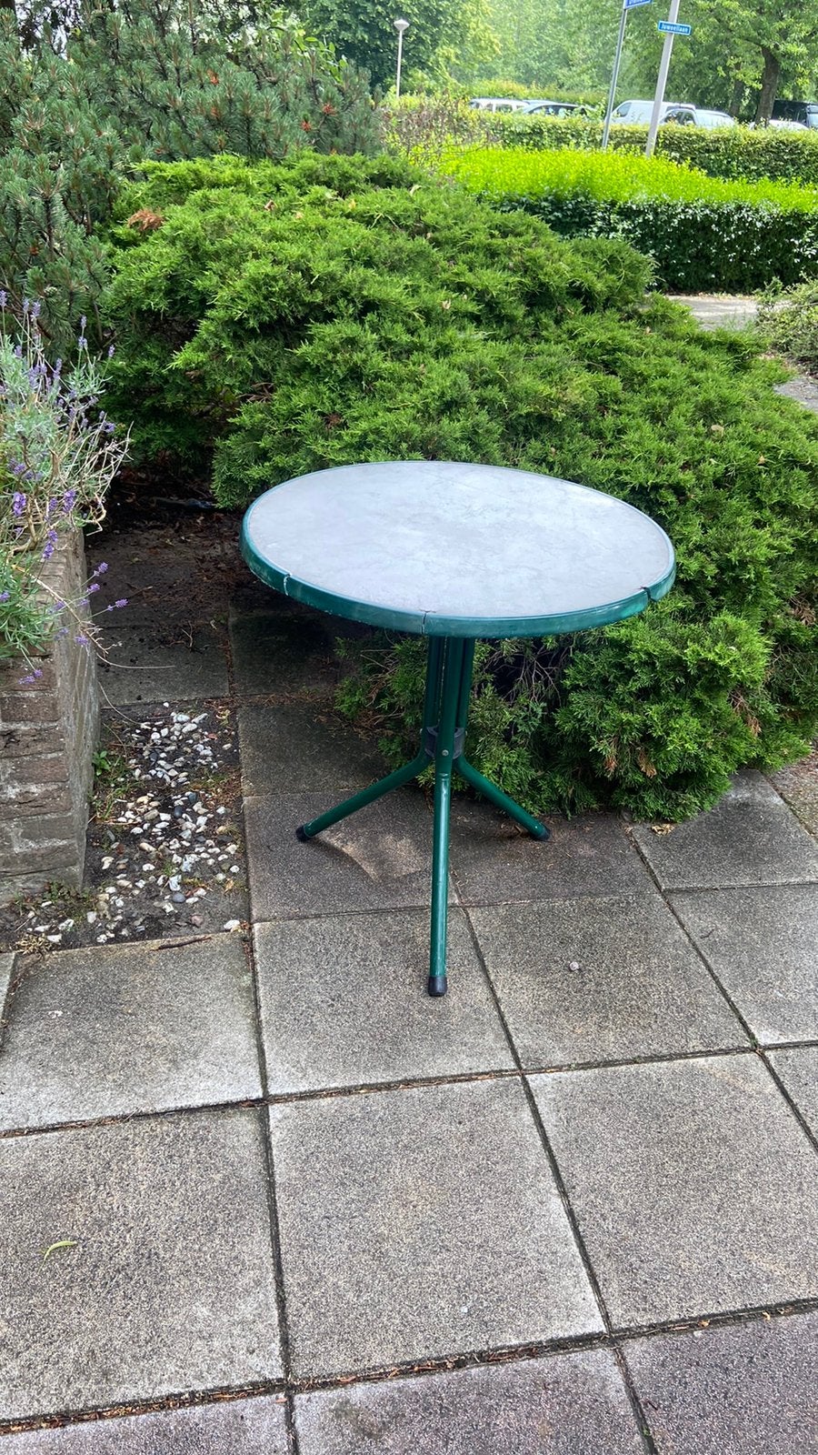 Oud kroegtafeltje kroeg tafeltje 1990 buiten terras mancave, Ophalen, Zo goed als nieuw
