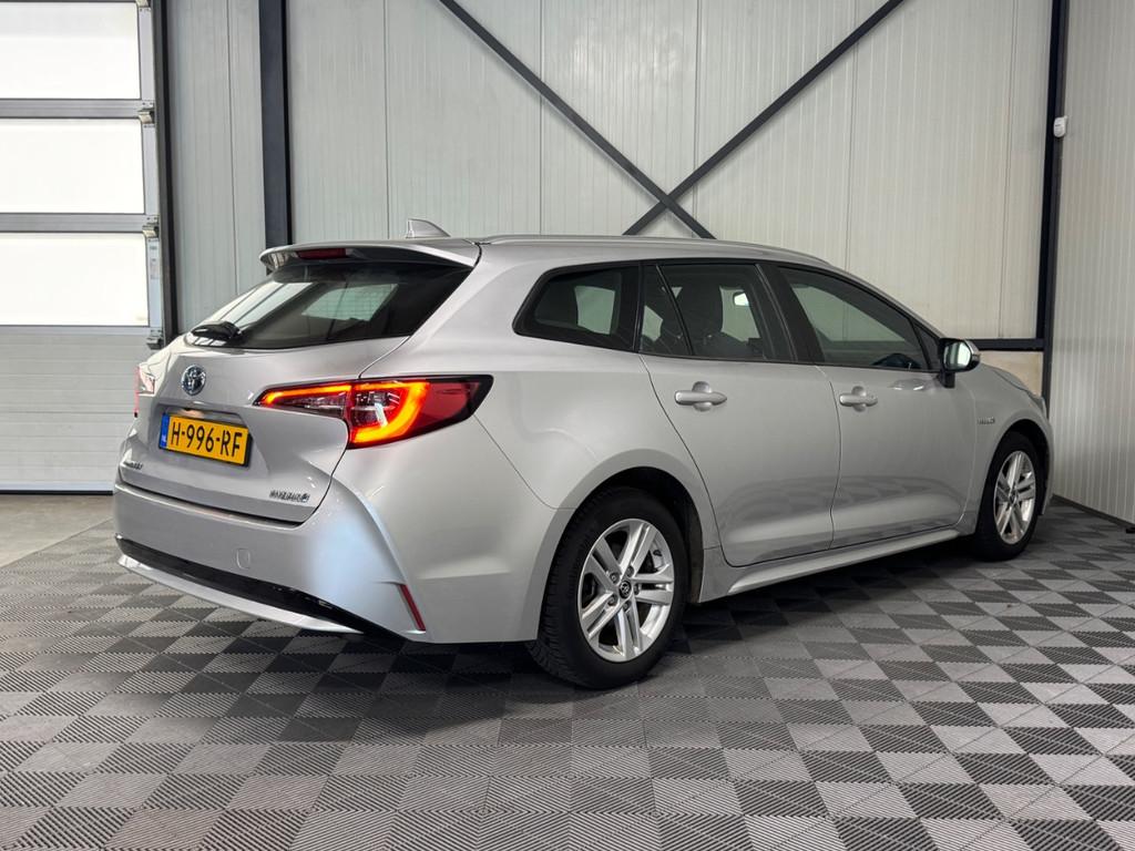 Toyota Corolla Touring Sports 1.8 Hybrid | Active | Navi | C, Auto's, Toyota, 450 kg, Gebruikt, Corolla, 22 km/l