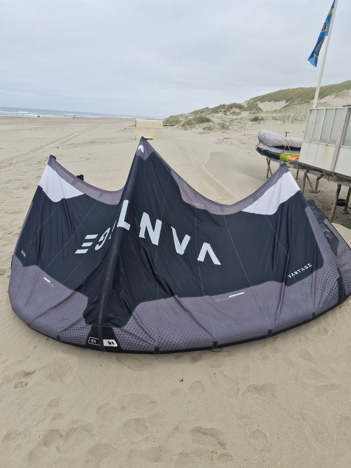 vantage gen4 vulture 9m  Kite  Goede staat!, Gebruikt, 9 m², Geen board, Ophalen of Verzenden