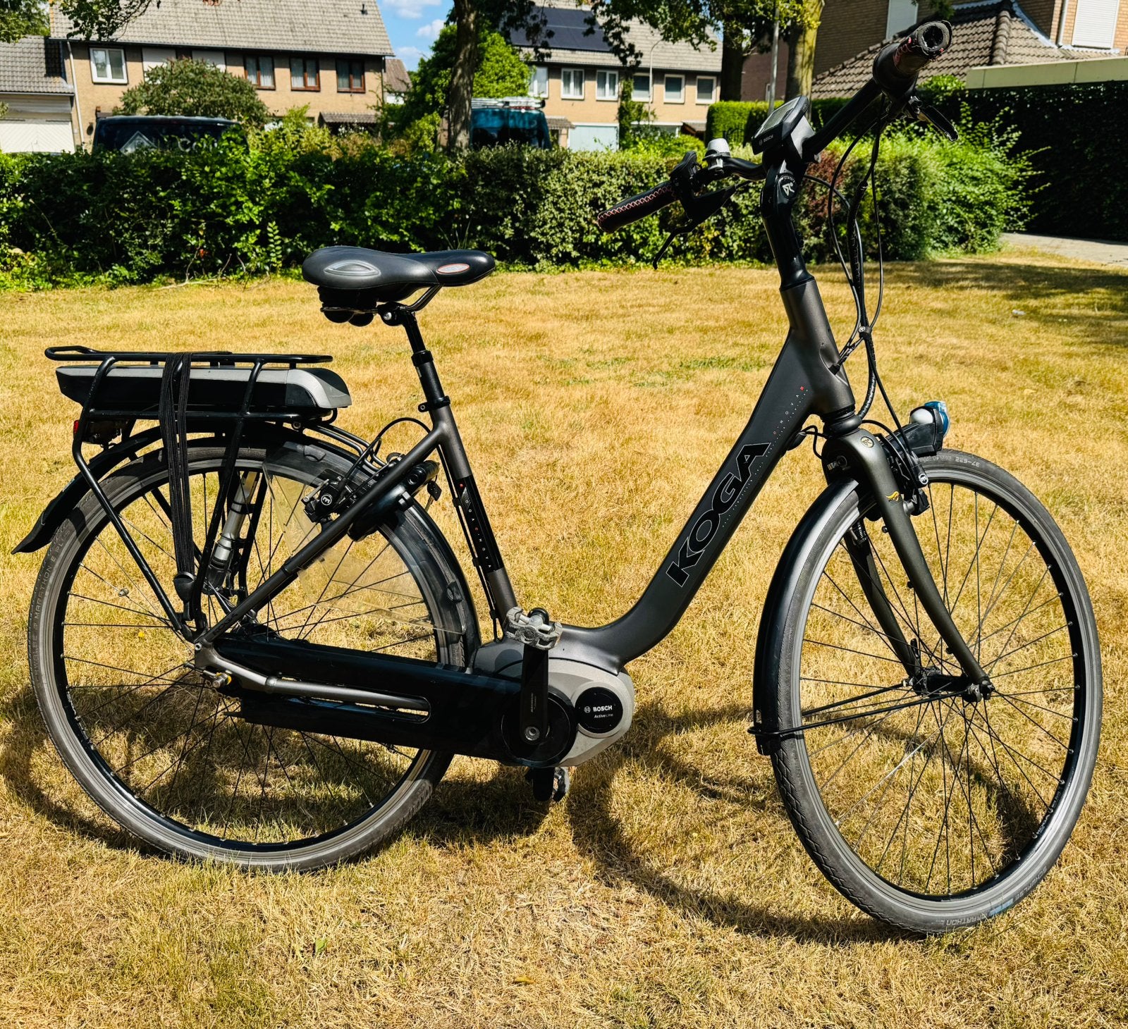 Koga E-Nova Bosch - Keurige fiets - Onderhoud gehad, Zo goed als nieuw, 47 tot 51 cm, 50 km per accu of meer, Ophalen