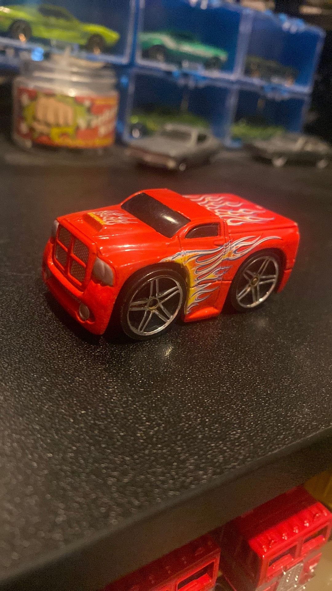Hot Wheels Tooned Dodge Ram Pickup Truck, Ophalen of Verzenden, Zo goed als nieuw
