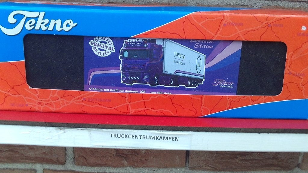 Tekno  Daf  XF  4 x 2  Space  Cab  van  J.  van  Leent., Hobby en Vrije tijd, Ophalen of Verzenden, Nieuw, Bus of Vrachtwagen