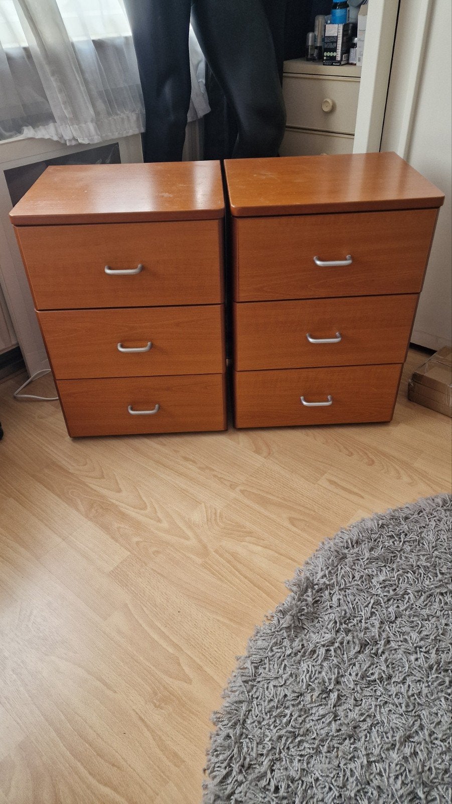 Set Kersenhouten nachtkastjes., Ophalen, Gebruikt, Minder dan 45 cm