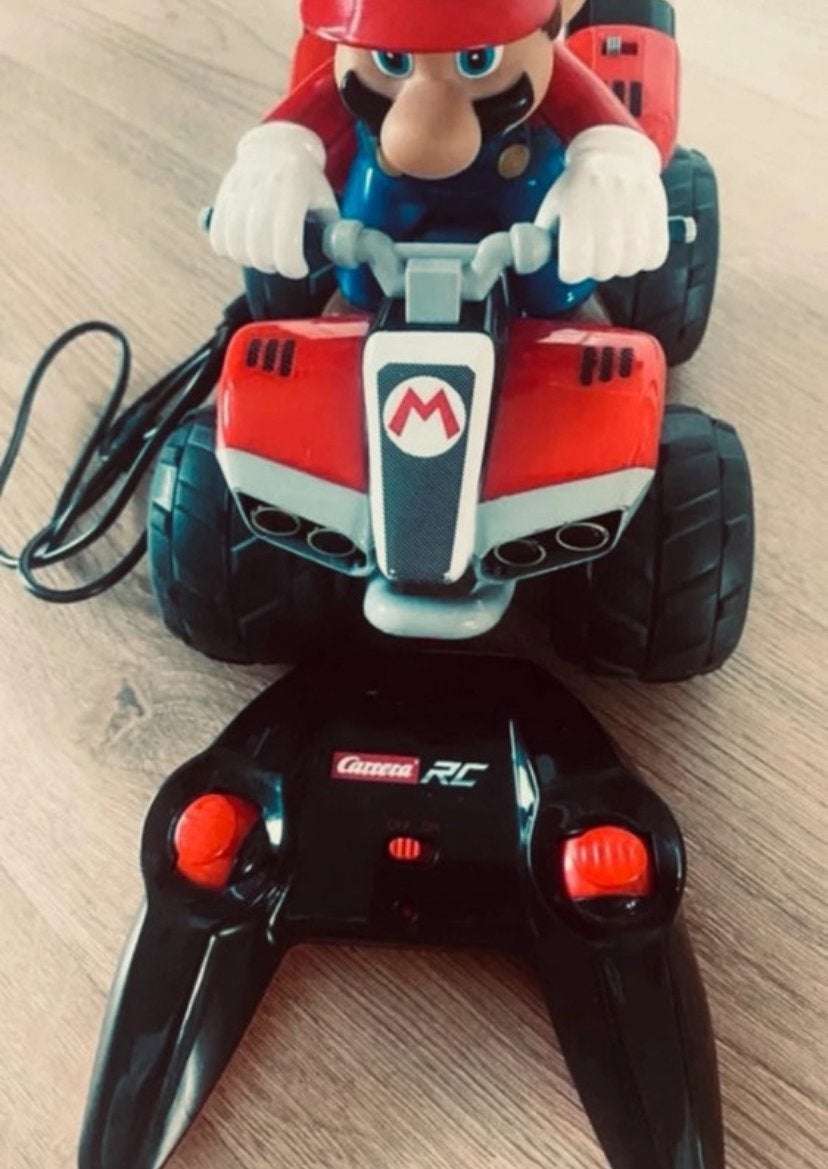 Carrera RC Mario Kart Quad - Zo goed als nieuw, Elektro, Auto offroad, Ophalen of Verzenden, Zo goed als nieuw