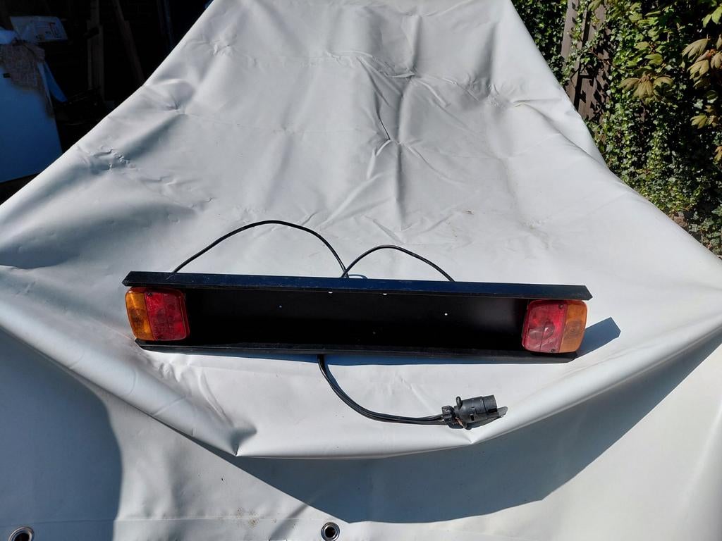 Te koop achterlicht balk voor evt aanhanger, Ophalen of Verzenden