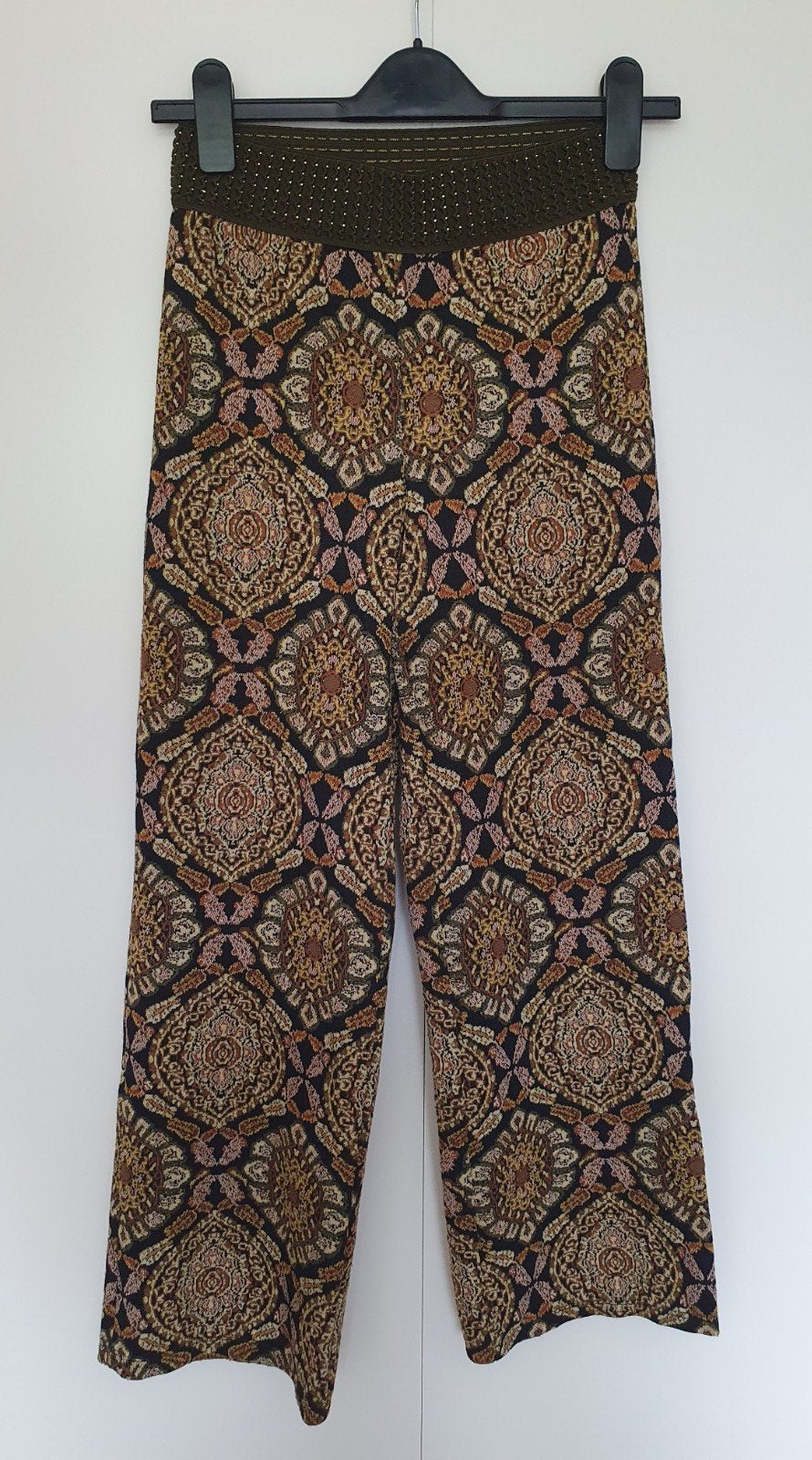 Aparte broek van Geisha maat 34 groen, bruin, beige tinten., Ophalen of Verzenden, Zo goed als nieuw, Maat 34 (XS) of kleiner