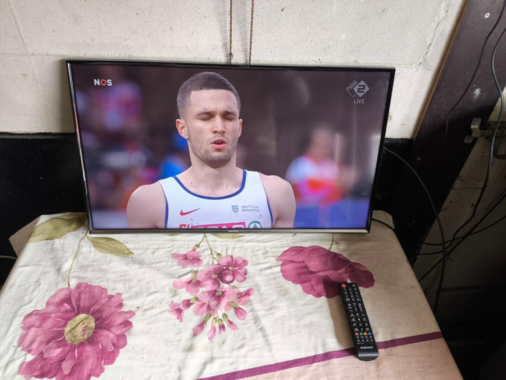 32 inch Samsung Smart LED tv, Ophalen of Verzenden, Zo goed als nieuw, 80 tot 100 cm, Samsung