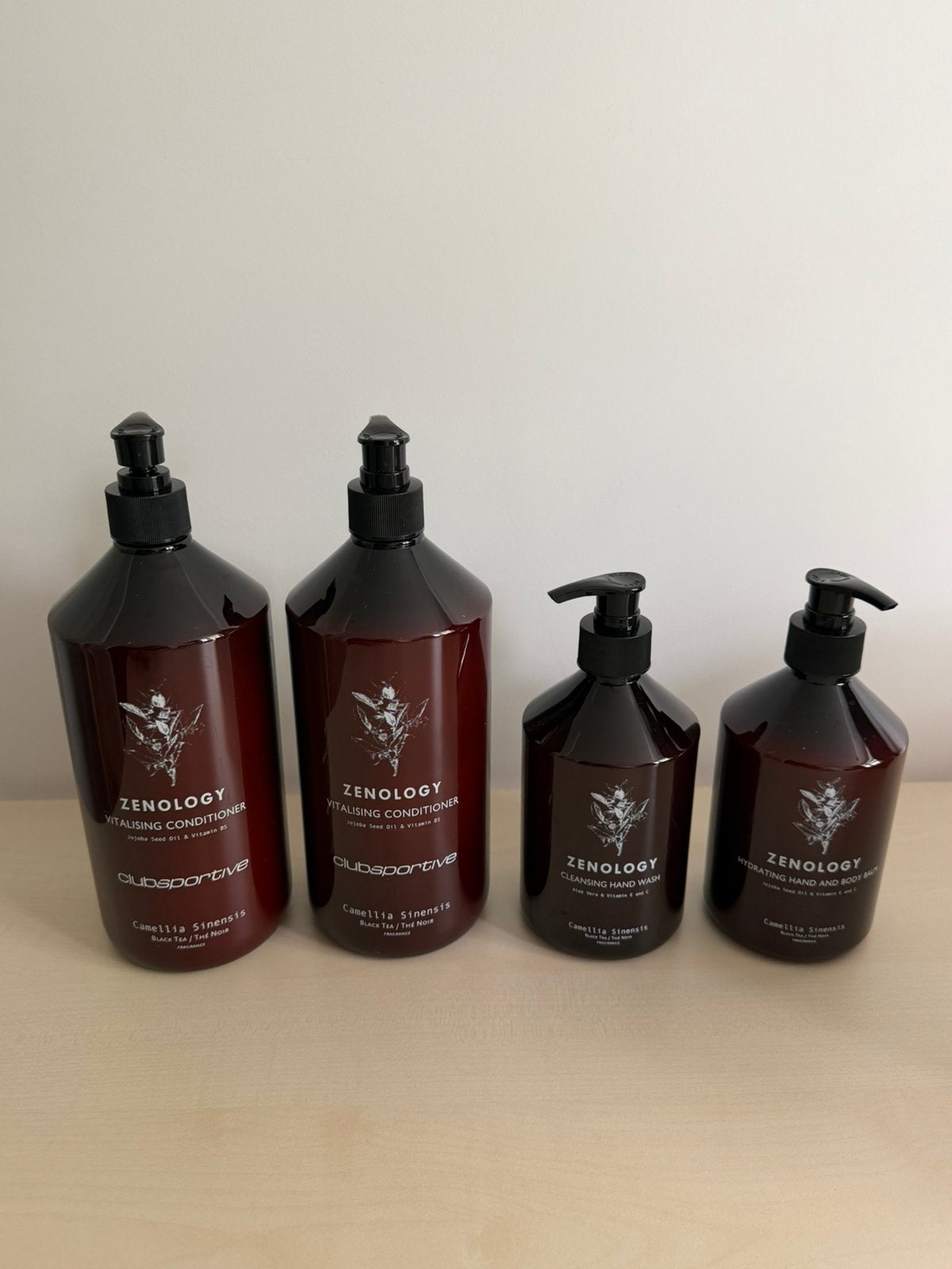 Zenology 2x Conditioner 1L + Handzeep & Body Balm 500ml, Ophalen, Nieuw, Shampoo of Conditioner