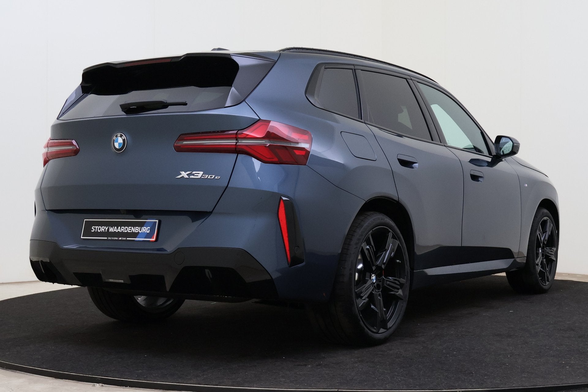 BMW X3 30e xDrive M Sport Automaat / Trekhaak / Panoramadak, Auto's, Automaat, 1998 cc, Zwart, 4 cilinders