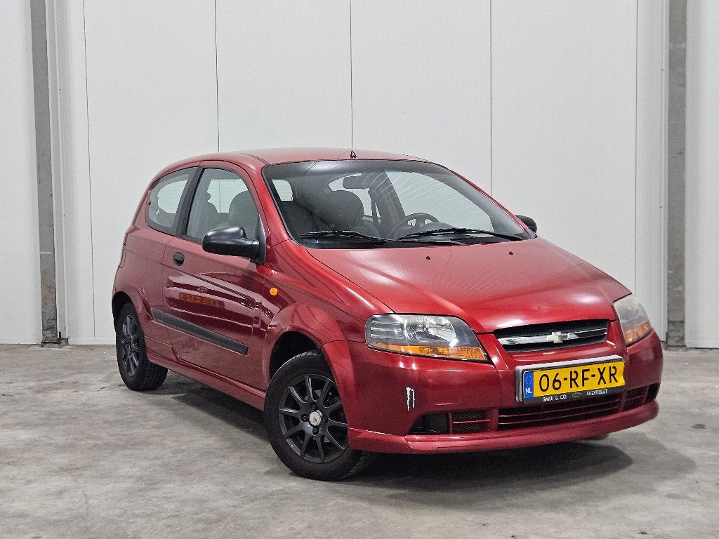 Chevrolet Kalos 1.4 16V 3D AUT | AUTOMAAT | AIRCO | APK, Auto's, Chevrolet, Stof, 40 €/maand, 4 cilinders, Metallic lak