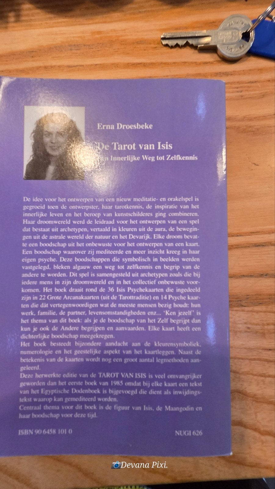 Tarot van Isis: Een Innerlijke Weg tot Zelfkennis, Gelezen, Achtergrond en Informatie, Erna Droesbeke, Tarot of Kaarten leggen